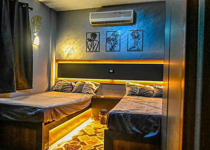 Luxury Poolside Retreat Elegant Two Within A Seafront Apartment Sharm el-Sheikh